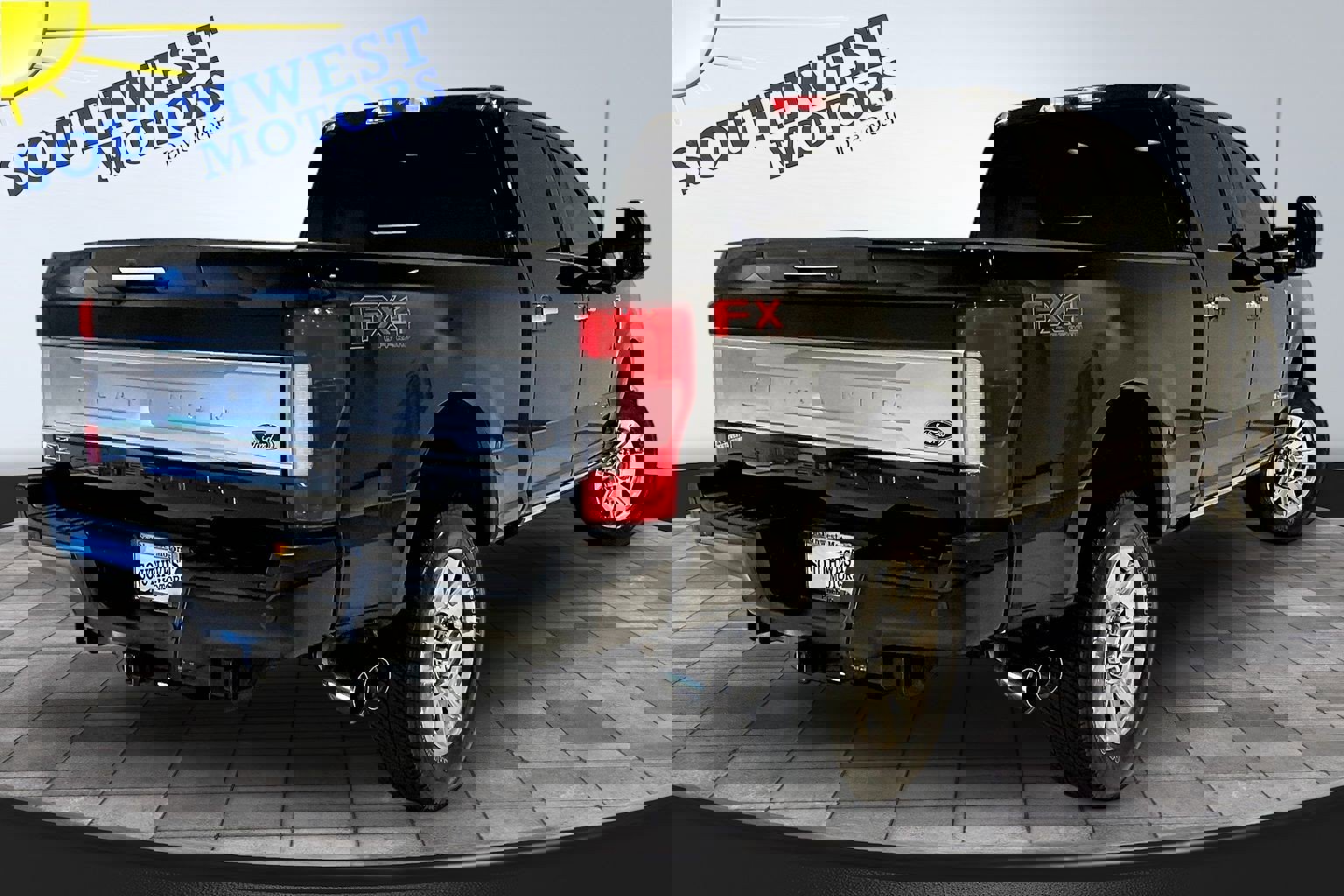 Used 2019 Ford F250 Platinum w/ Platinum Ultimate Package image 6