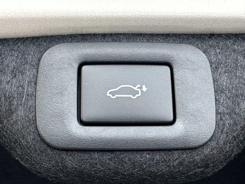 New 2025 Lexus ES 350 w/ Premium Package image 11