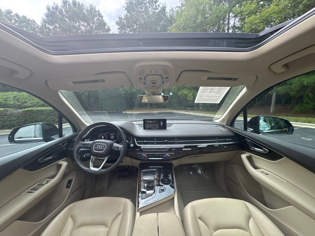 Used 2017 Audi Q7 3.0T Prestige AWD/4WD image 28