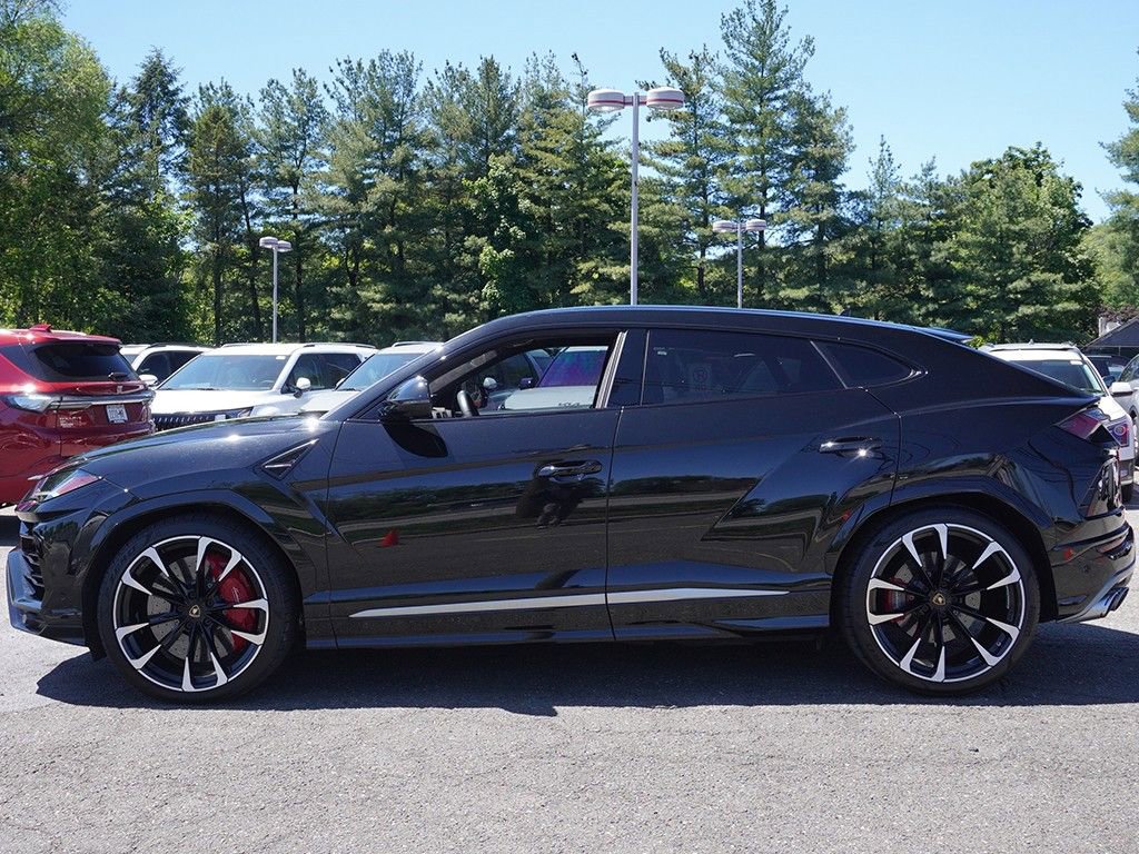 Used 2020 Lamborghini Urus AWD/4WD image 19