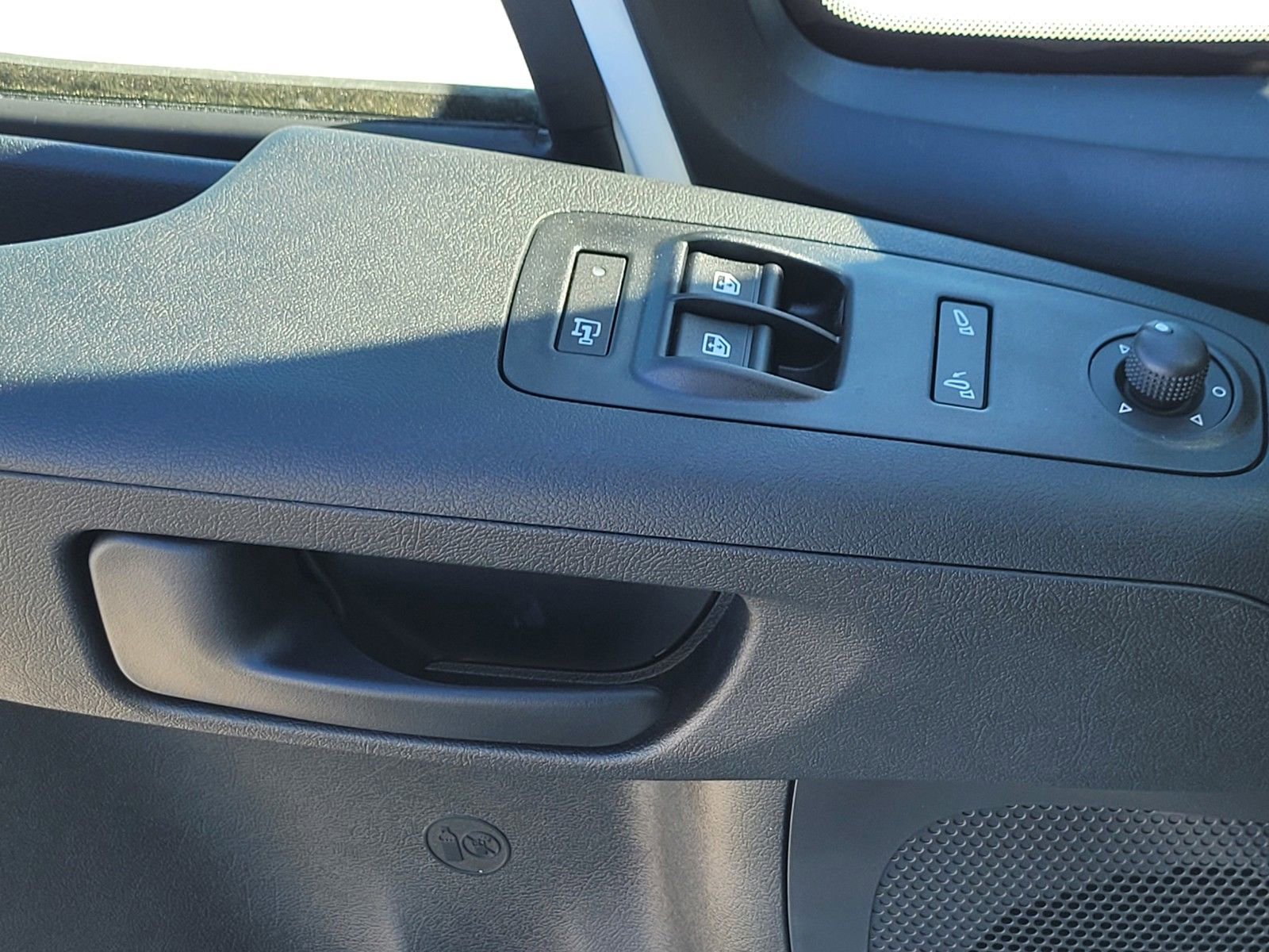 New 2026 RAM ProMaster 2500 w/ Convenience Group FWD image 23