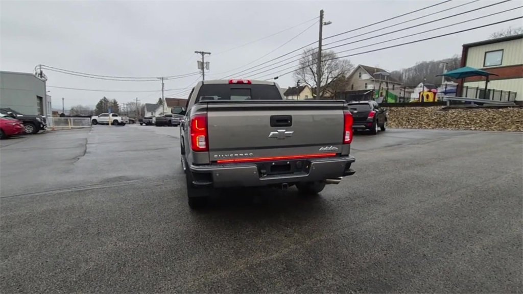 Used 2017 Chevrolet Silverado 1500 High Country image 8