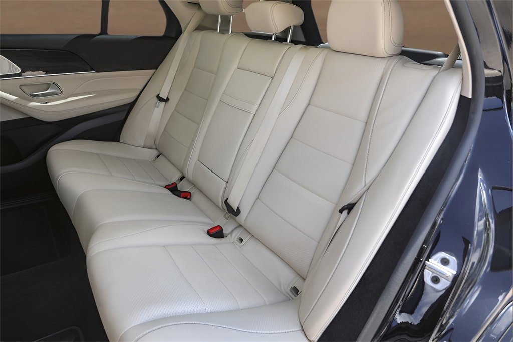 Used 2021 Mercedes-Benz GLE 450 4MATIC image 24