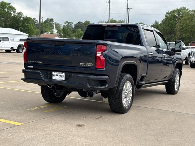 Used 2021 Chevrolet Silverado 2500 High Country AWD/4WD image 3