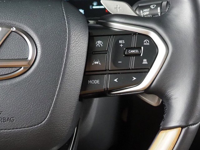 Used 2025 Lexus RX 350 FWD w/ Accessory Package (Z1) image 21