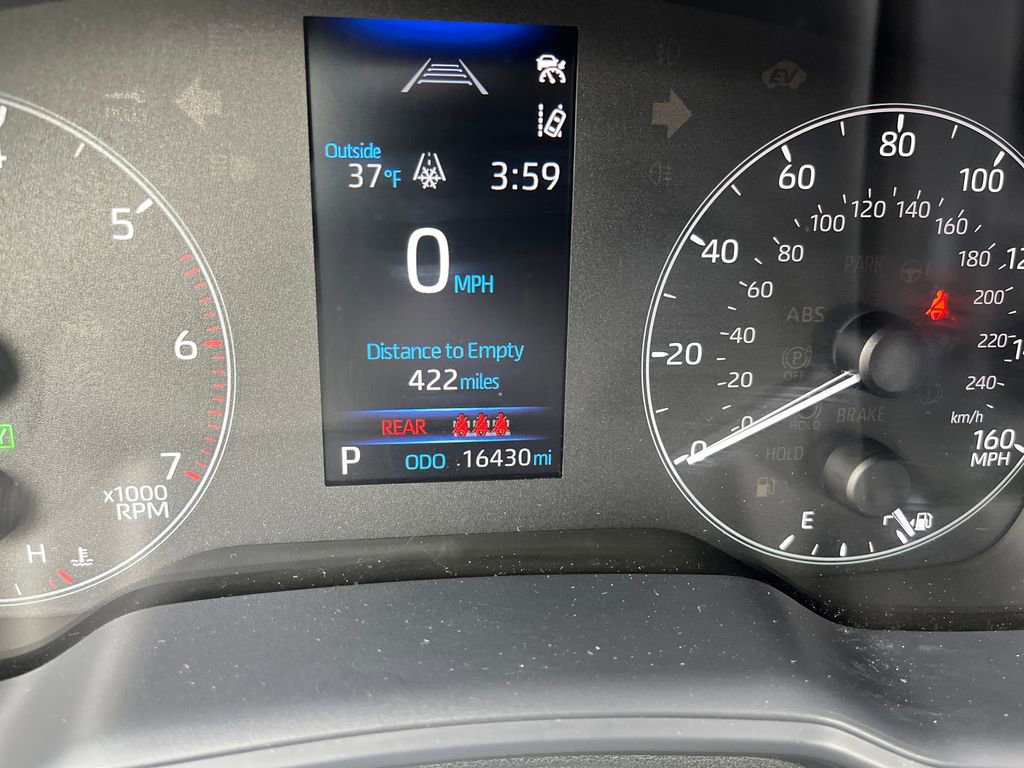 Certified 2024 Toyota Corolla SE image 16