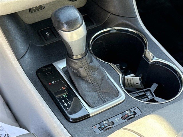Used 2015 Toyota Highlander Limited image 23
