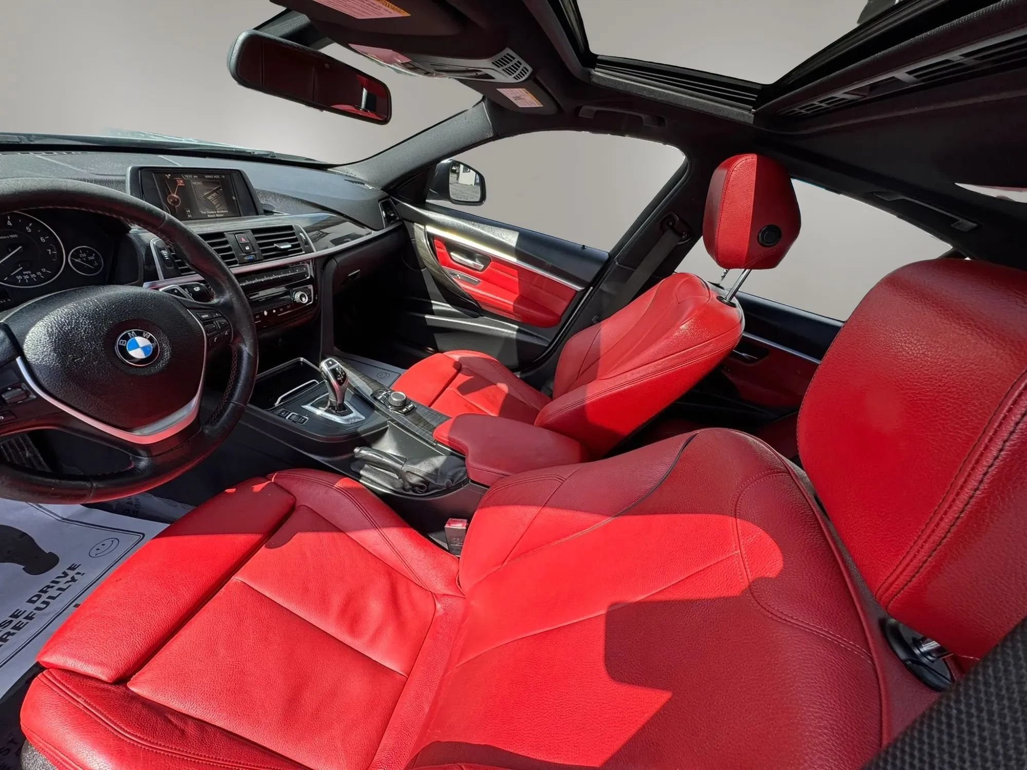 Used 2017 BMW 330i Sedan RWD image 12