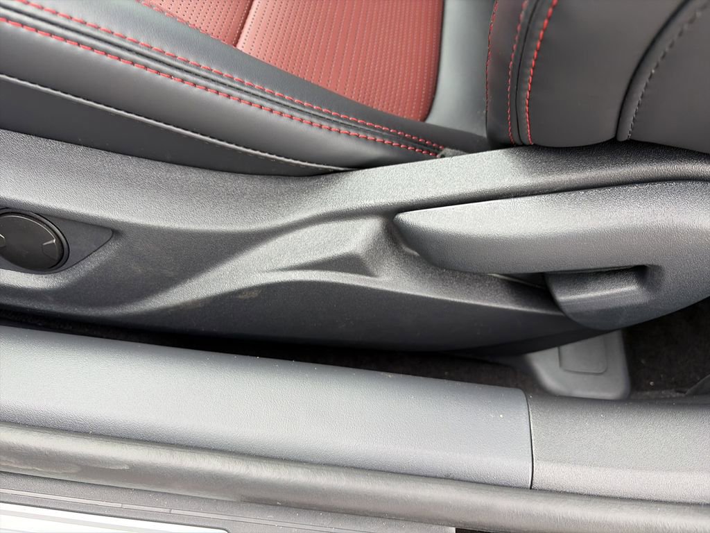 Used 2025 Ford Mustang Premium RWD image 13