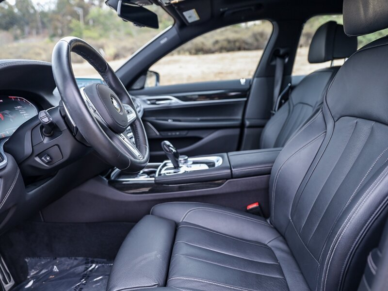 Used 2021 BMW 740i w/ M Sport Package RWD image 24