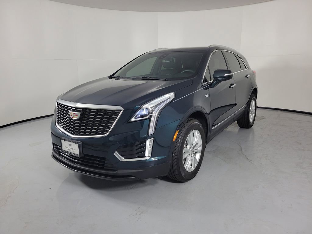 Certified 2024 Cadillac XT5 Luxury FWD image 2