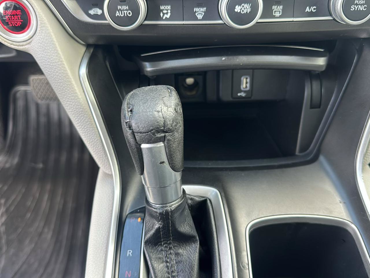 Used 2018 Honda Accord LX image 14