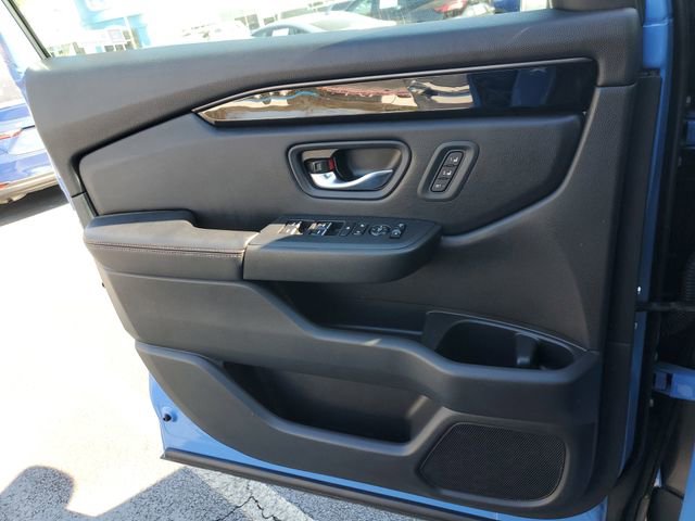 Used 2023 Honda Pilot TrailSport image 30