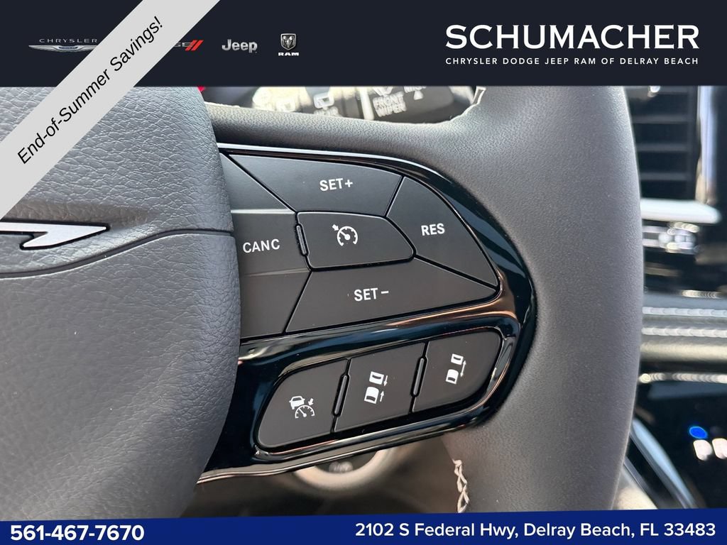 New 2027 Chrysler Pacifica Limited FWD image 19