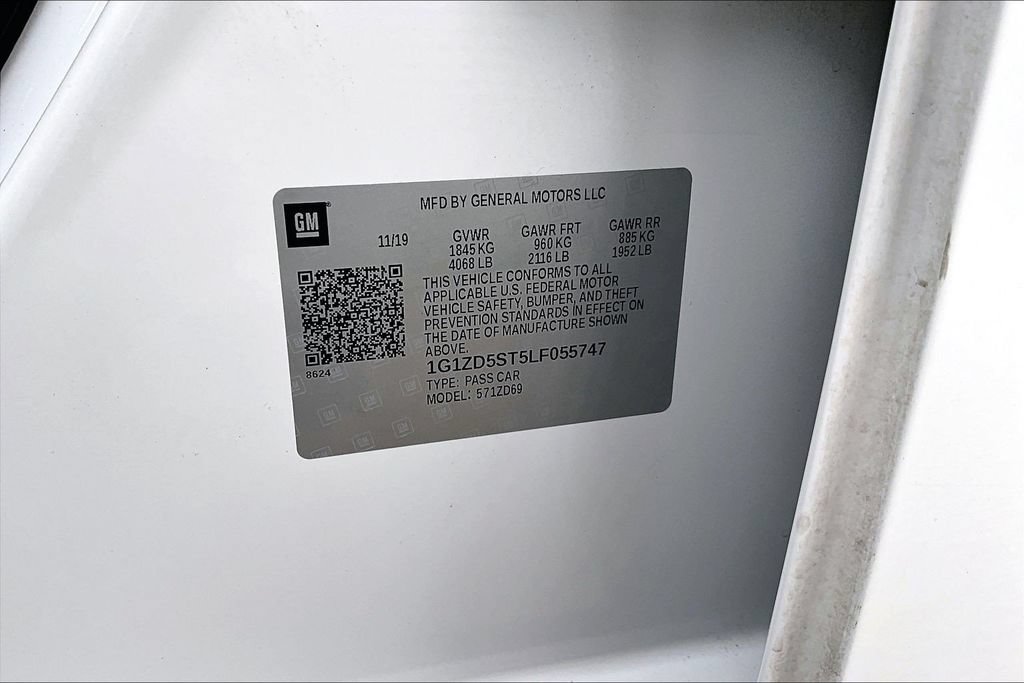 Used 2020 Chevrolet Malibu LT FWD image 18