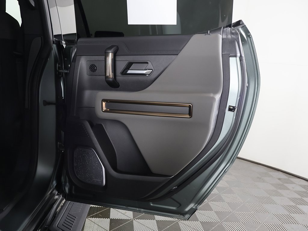 Used 2024 GMC Hummer EV 3X w/ LPO, Illumination Package image 25
