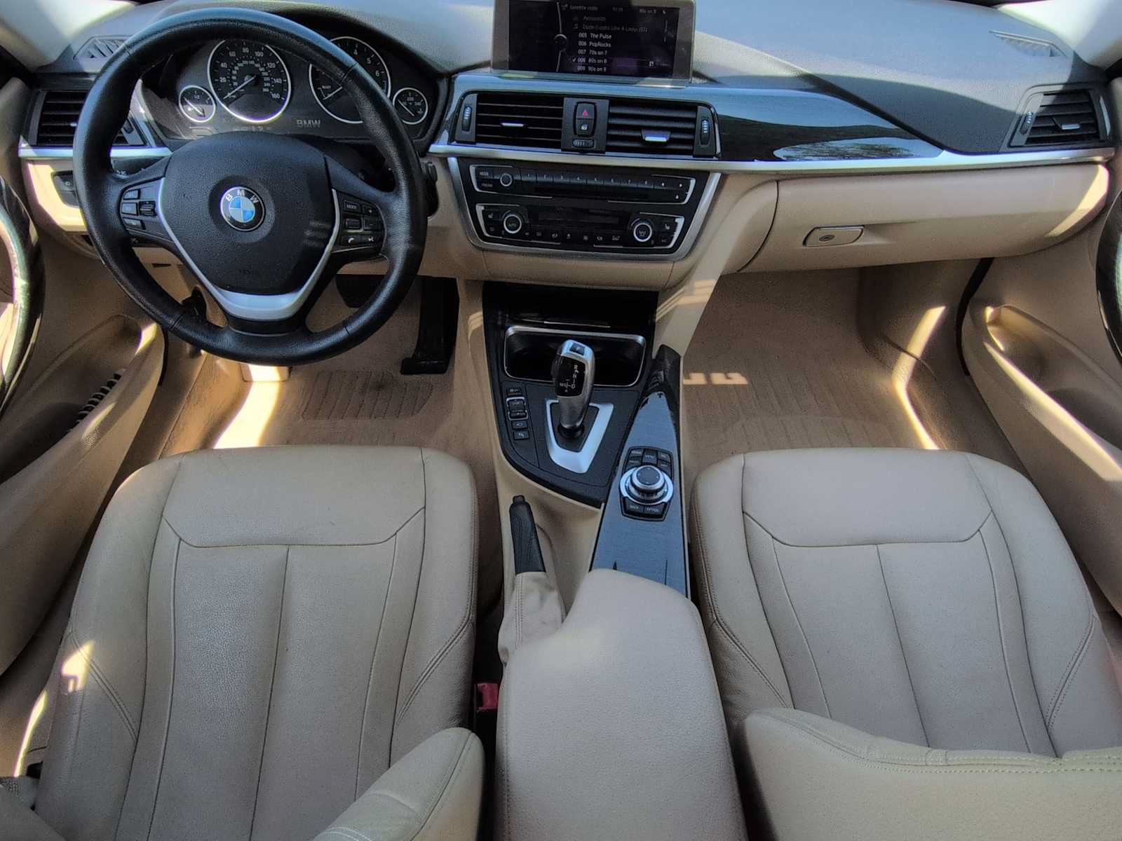 Used 2013 BMW 335i xDrive Sedan AWD/4WD image 16