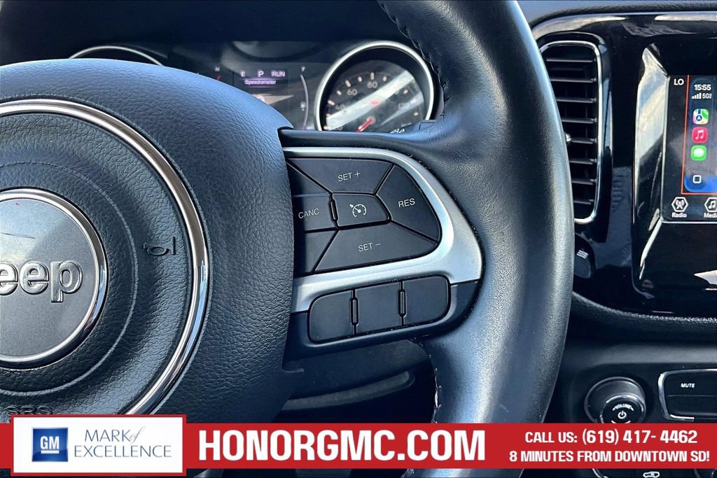Used 2019 Jeep Compass Latitude FWD image 12