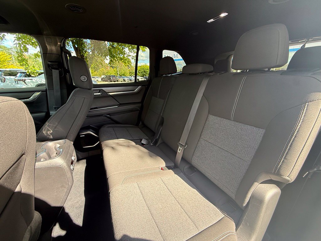 Used 2026 GMC Acadia Elevation AWD/4WD image 26