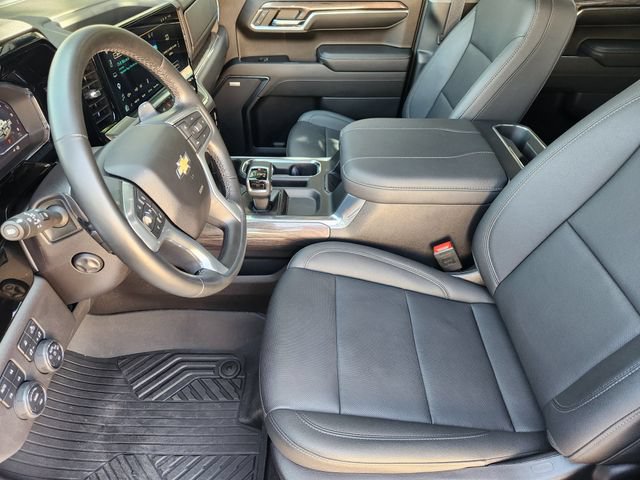 Used 2024 Chevrolet Silverado 1500 LTZ w/ Z71 Off-Road Package AWD/4WD image 4