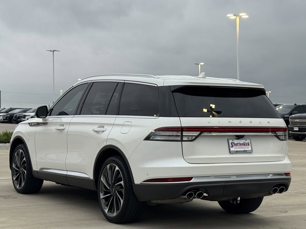 Used 2022 Lincoln Aviator Reserve w/ Equipment Group 201A AWD/4WD image 7
