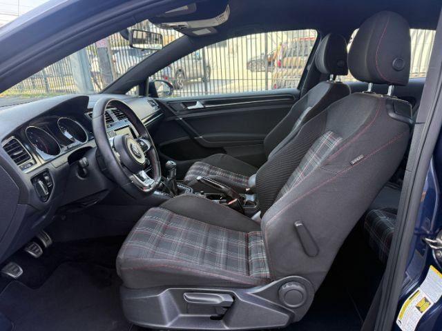 Used 2015 Volkswagen GTI S image 10