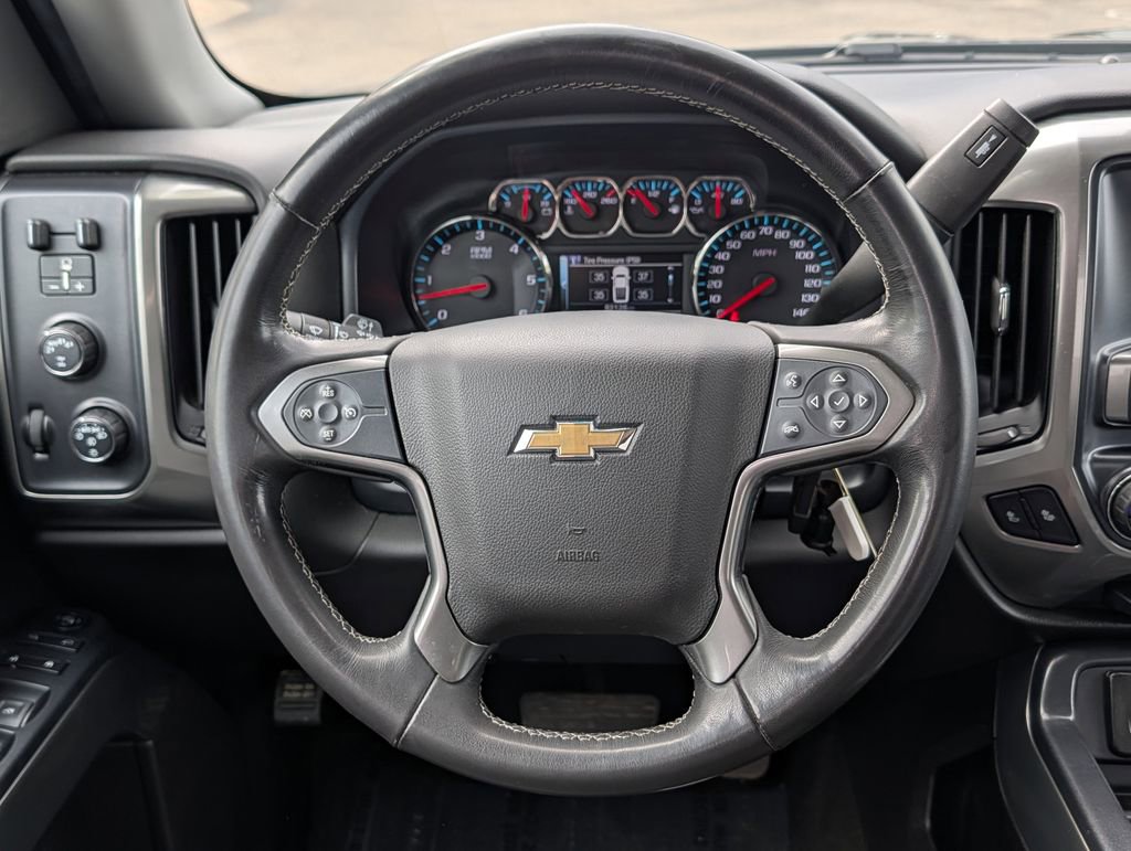 Used 2018 Chevrolet Silverado 1500 LT w/ All Star Edition AWD/4WD image 30