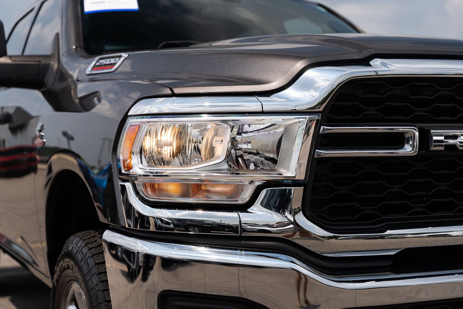 Used 2023 RAM 2500 Tradesman AWD/4WD image 8