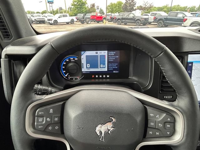Used 2021 Ford Bronco First Edition AWD/4WD image 19