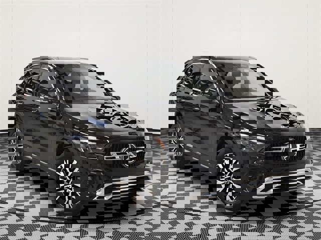 Used 2025 Mercedes-Benz GLA 250 4MATIC w/ Driver Assistance Package video 1
