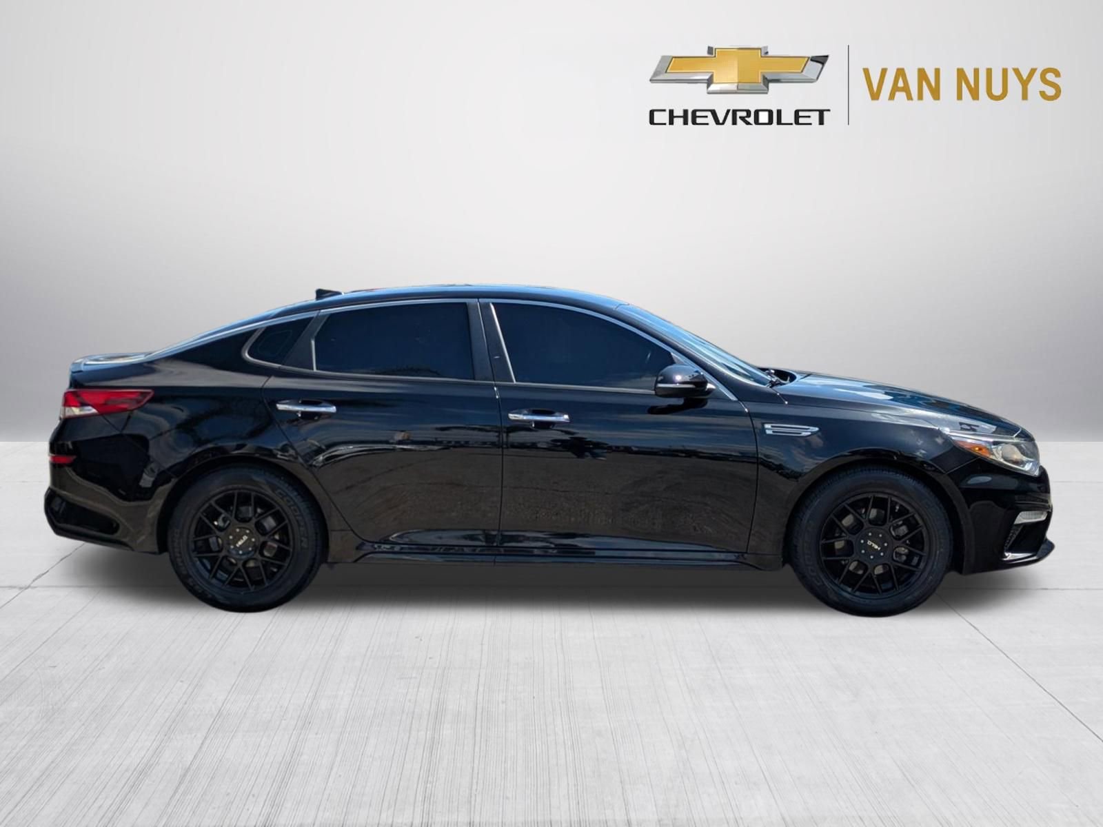 Used 2020 Kia Optima S FWD image 4