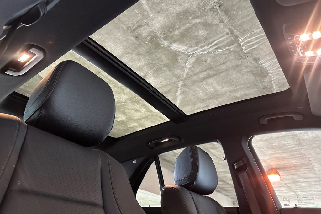 Certified 2025 Mercedes-Benz GLE 350 4MATIC image 21