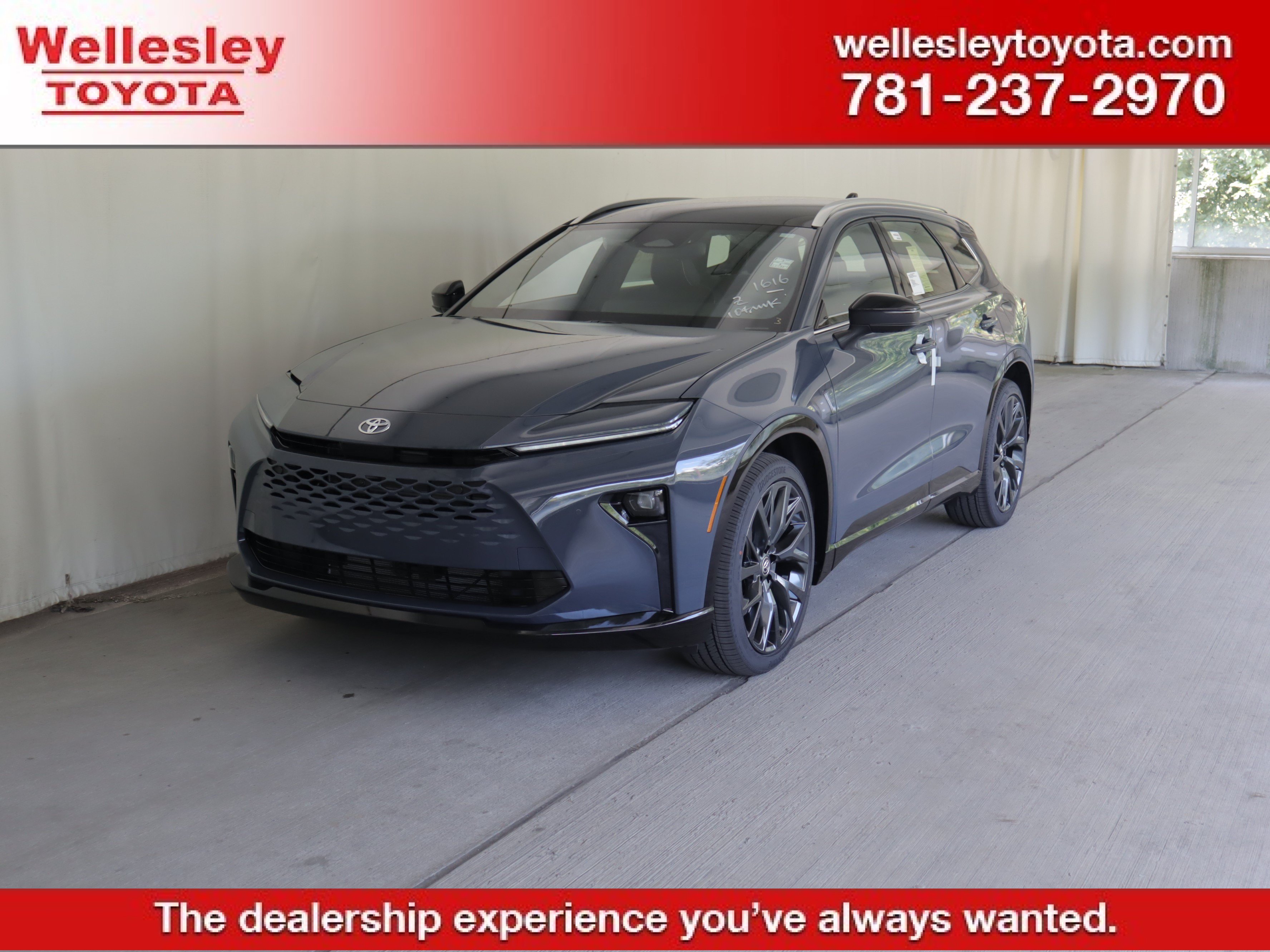 New 2026 Toyota Crown Signia w/ Advanced Technology Package AWD/4WD image 1