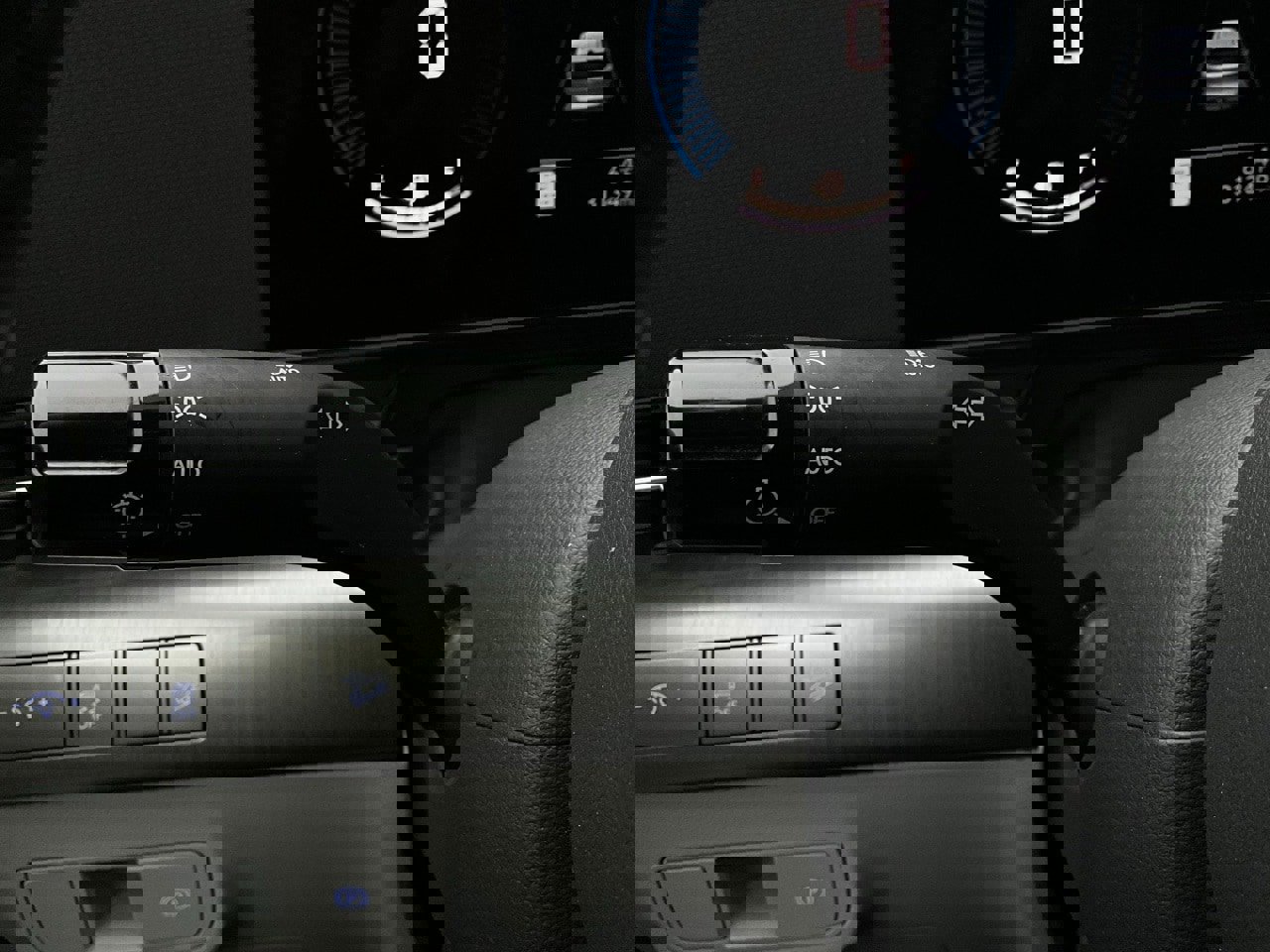 Used 2025 Hyundai Kona SEL image 37