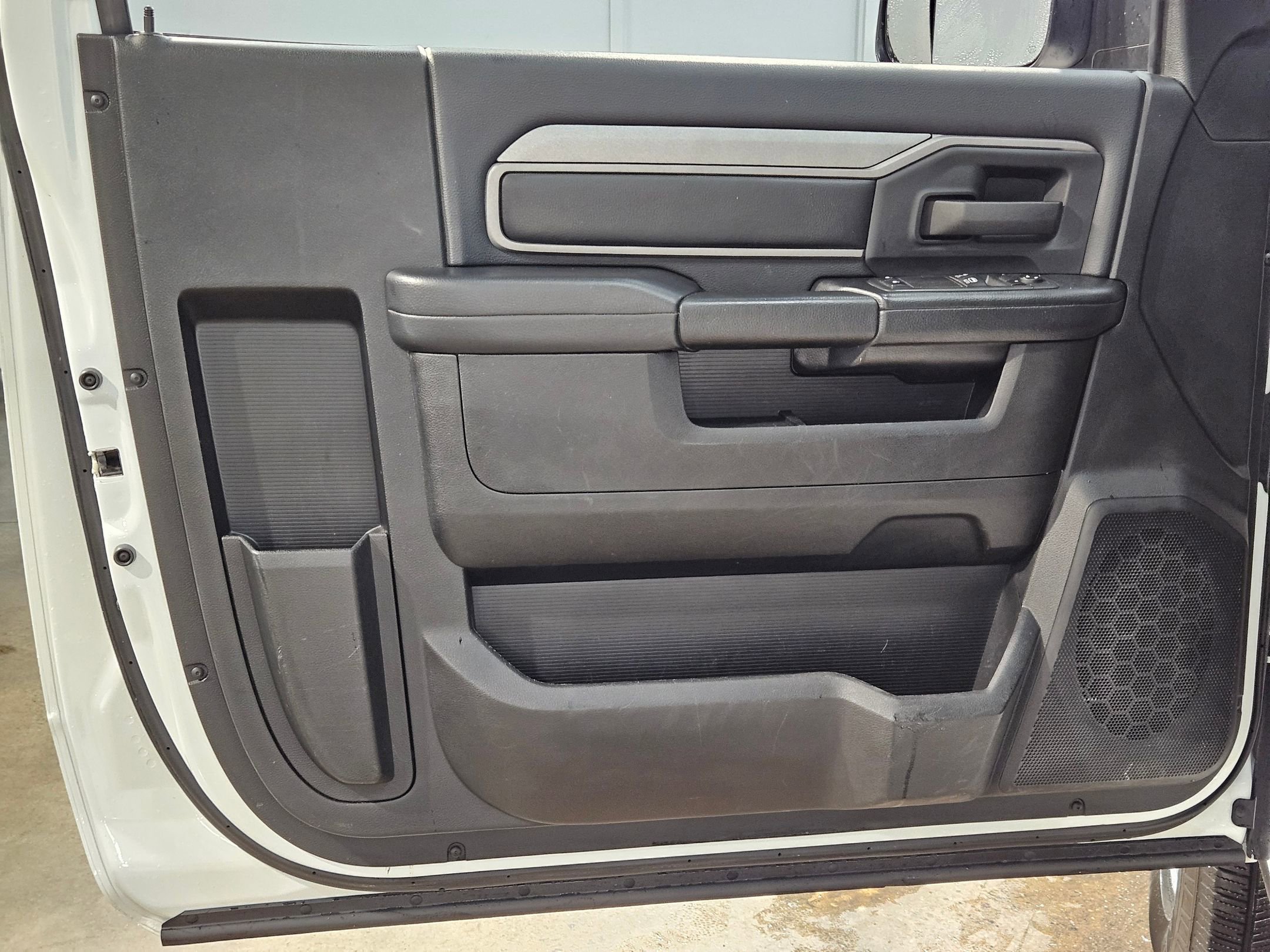 Used 2022 RAM 2500 Tradesman image 18