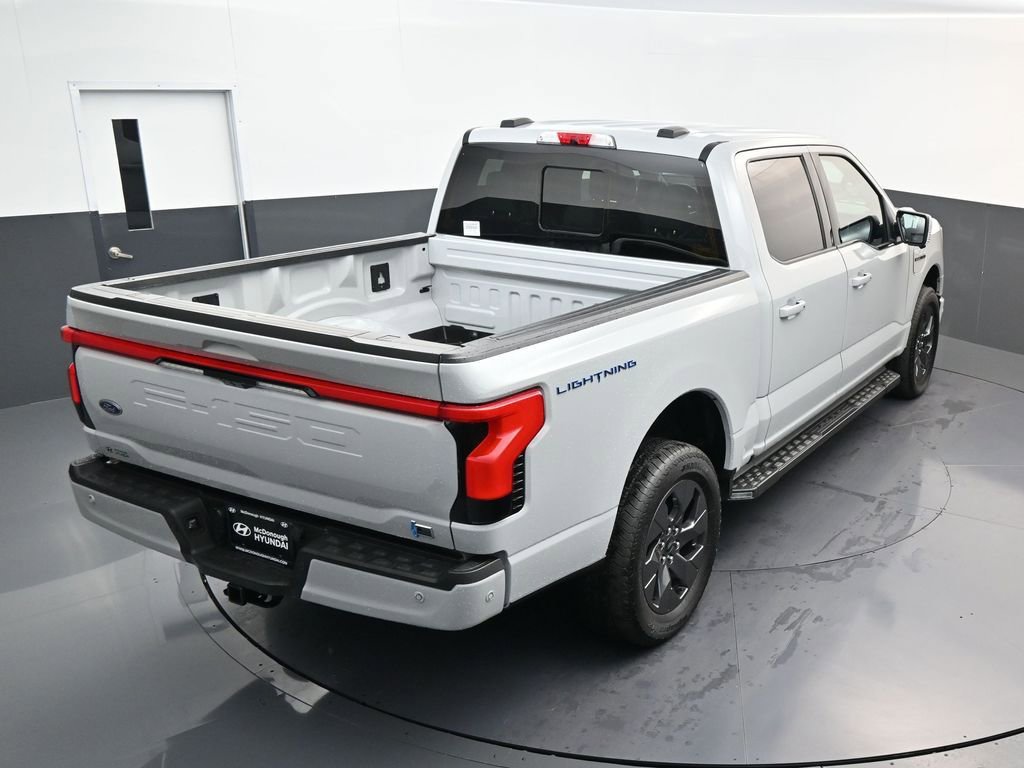 Used 2023 Ford F150 Lightning Lariat w/ Tow Technology Package image 15