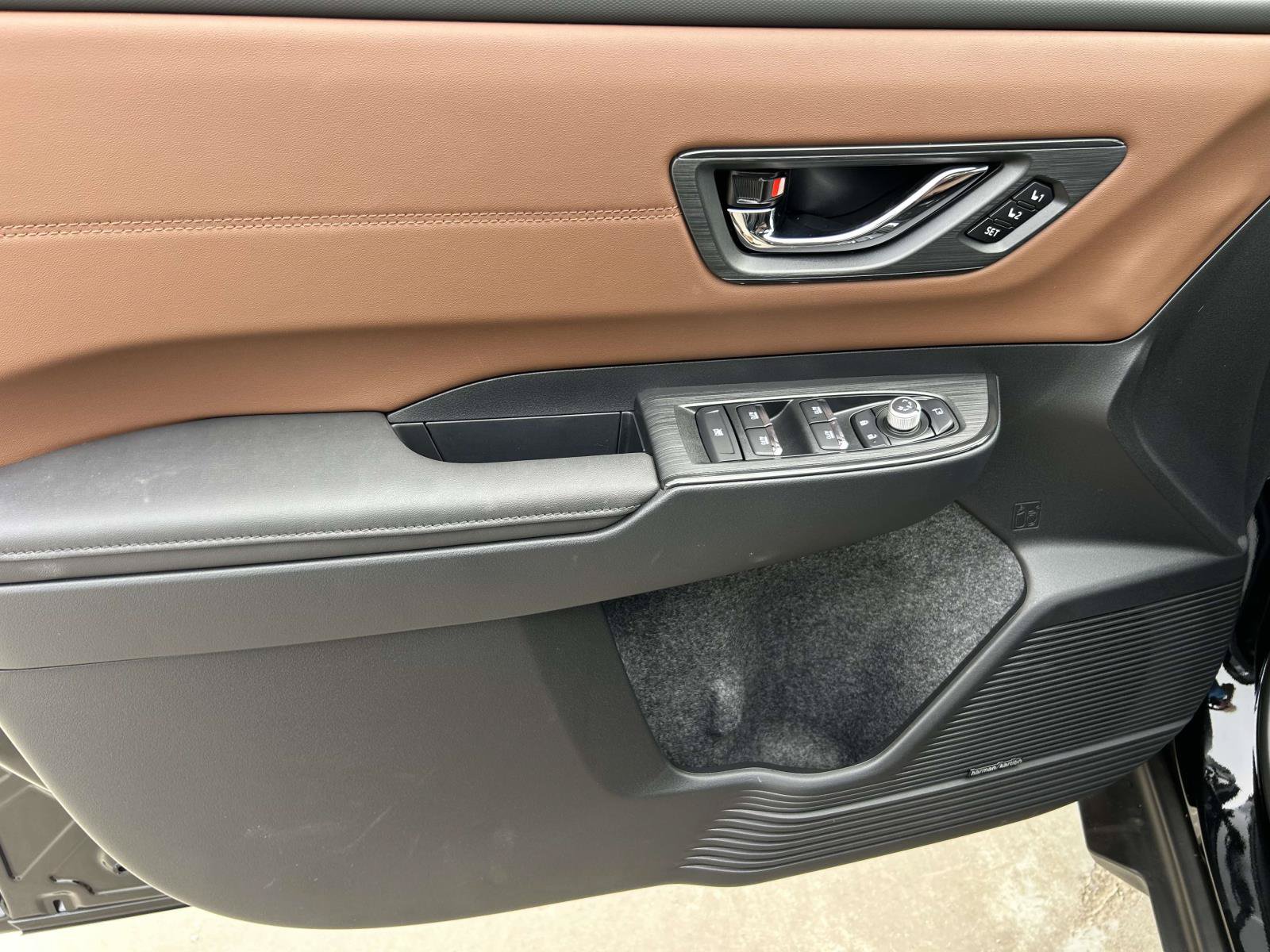 New 2026 Subaru Outback Touring AWD/4WD image 12