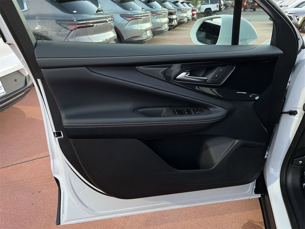 New 2026 Chevrolet Blazer EV LT image 21