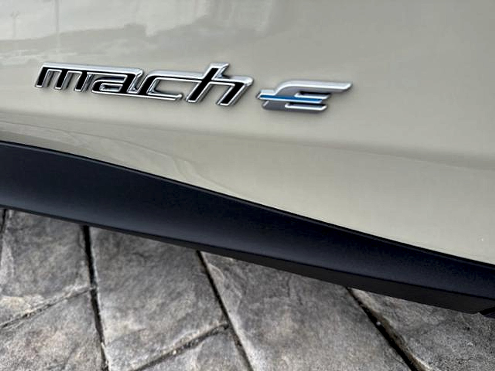 New 2026 Ford Mustang Mach-E Select RWD image 5