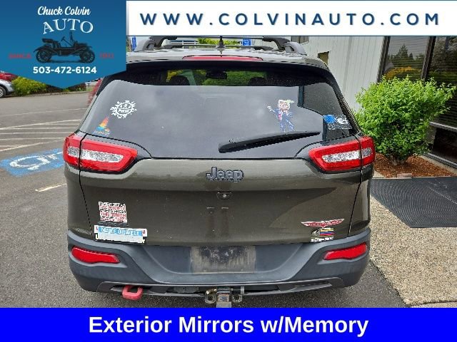 Used 2015 Jeep Cherokee Trailhawk w/ Leather Interior Group AWD/4WD image 6