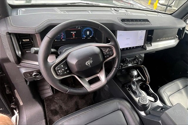 New 2025 Ford Bronco Badlands image 5