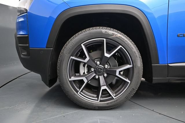 New 2026 Jeep Cherokee Overland w/ Advanced Pro Tech Group AWD/4WD image 15