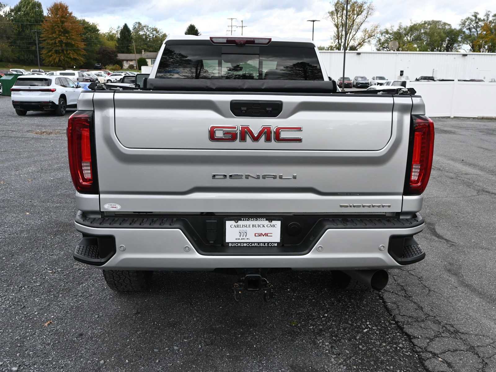 Used 2022 GMC Sierra 3500 Denali w/ Denali Ultimate Package image 18