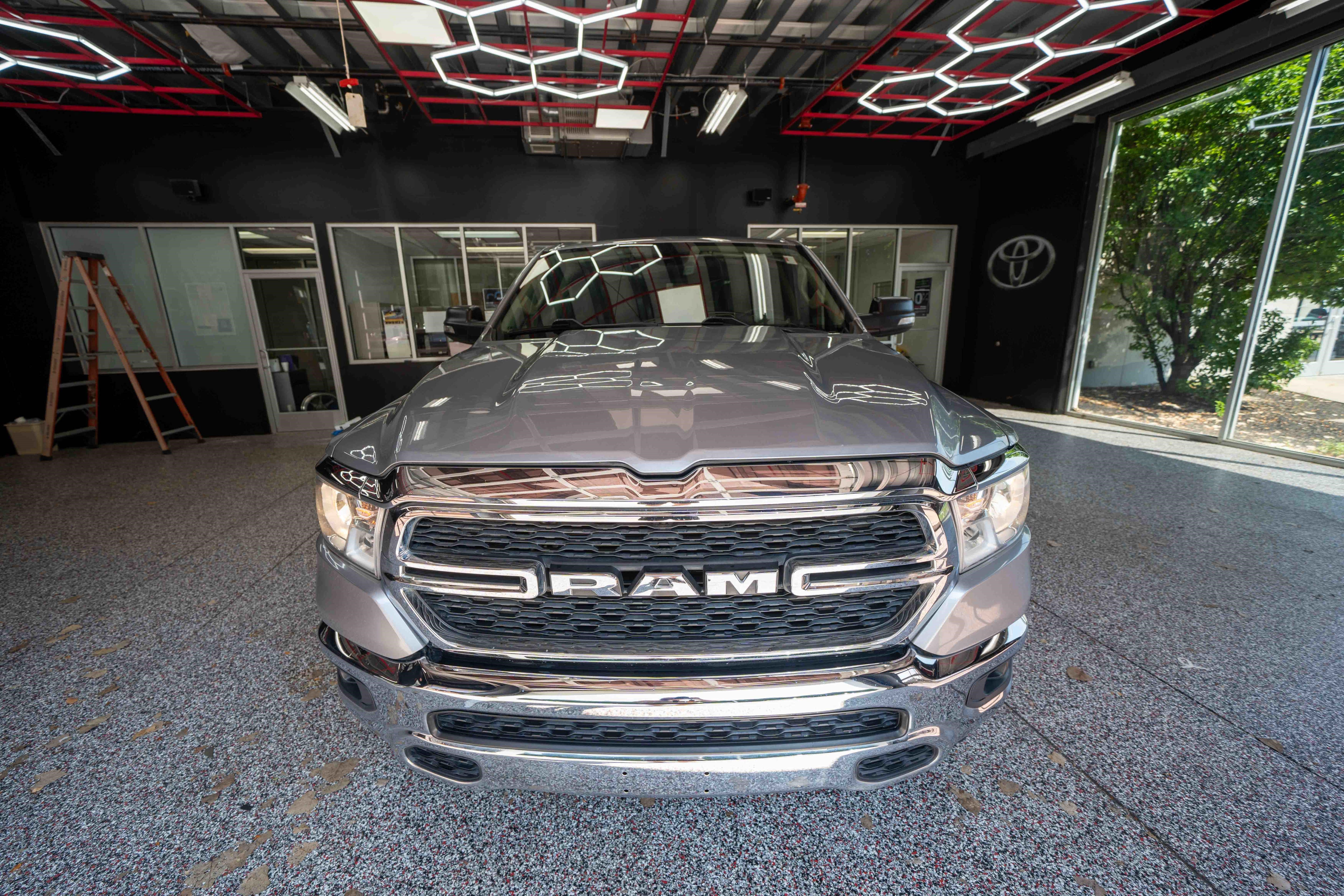Used 2019 RAM 1500 Big Horn AWD/4WD image 6
