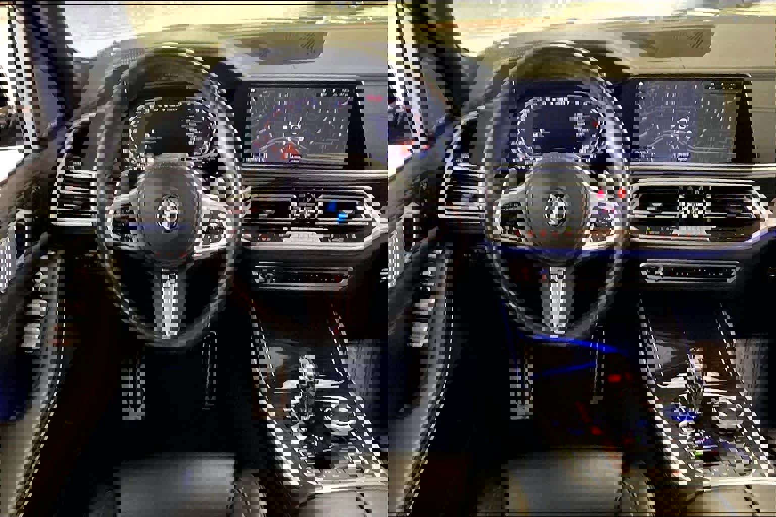 Used 2021 BMW X7 M50i w/ Executive Package image 5