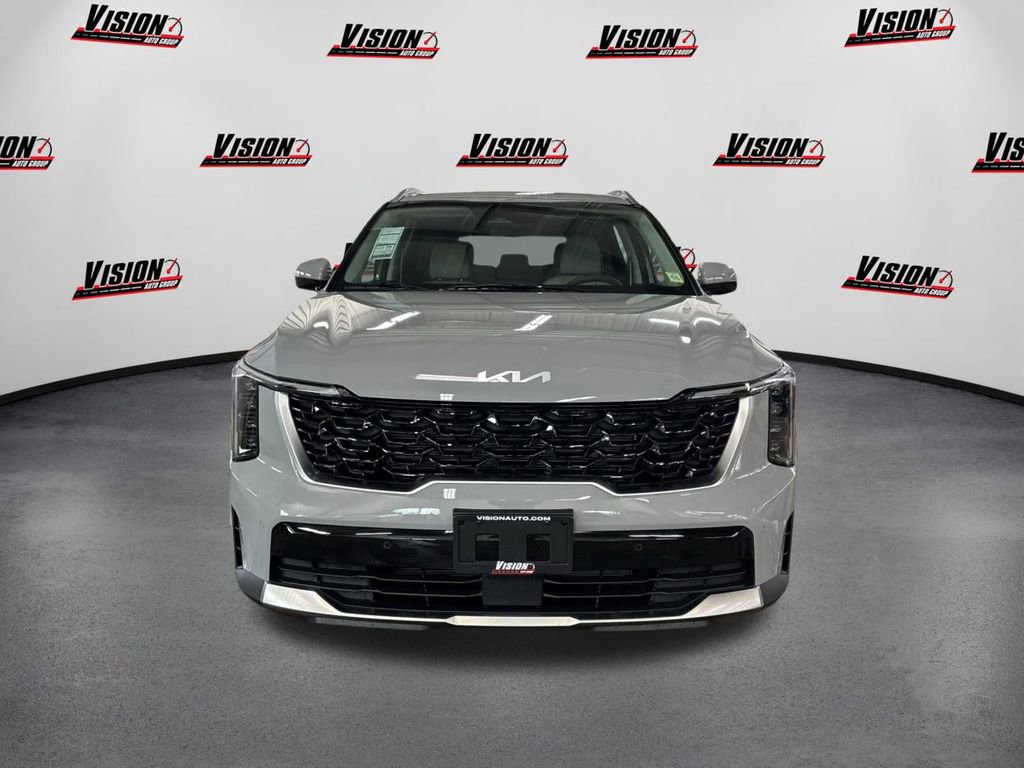 New 2026 Kia Sorento S image 2