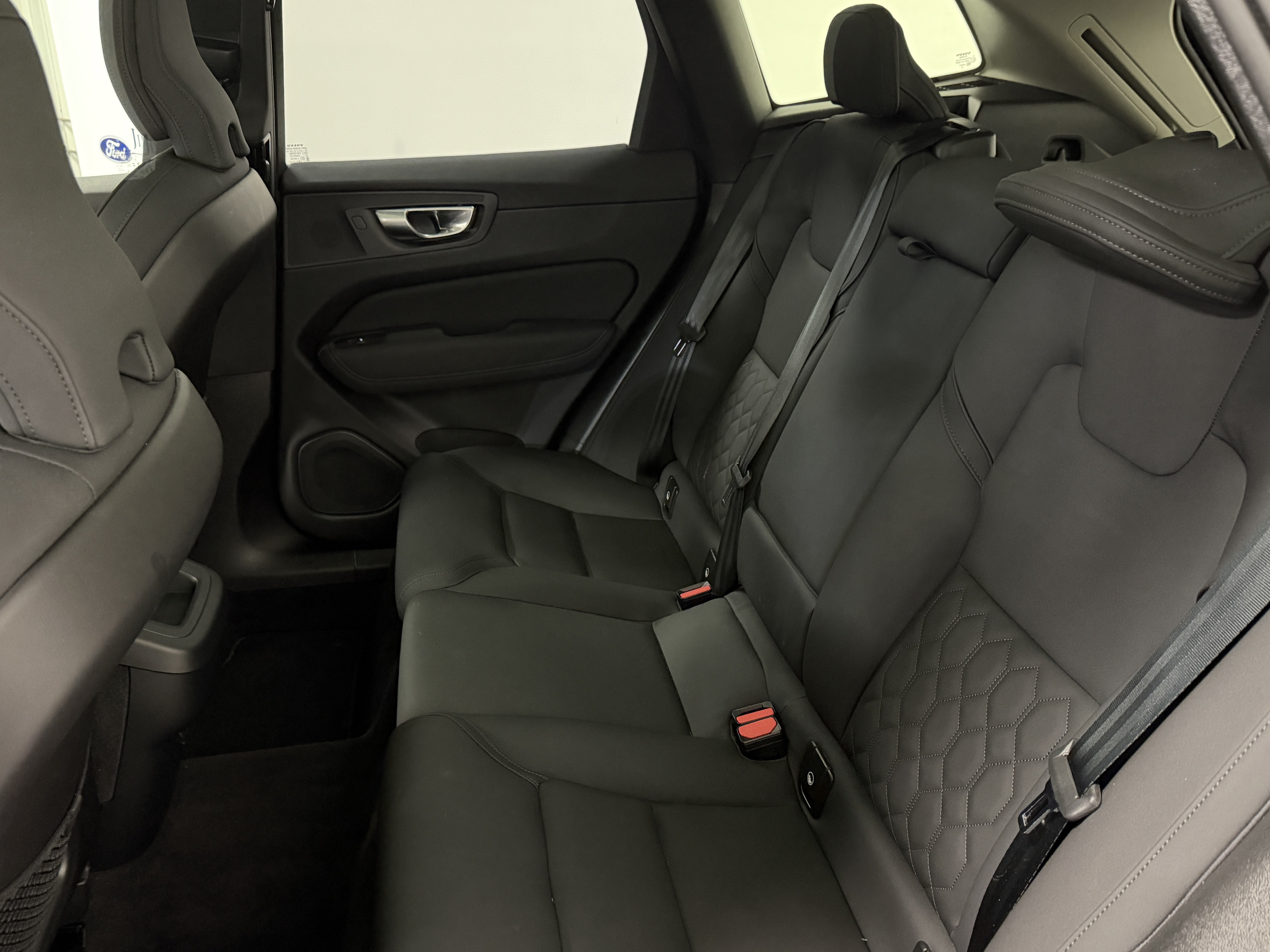 Used 2026 Volvo XC60 B5 Plus AWD/4WD image 21