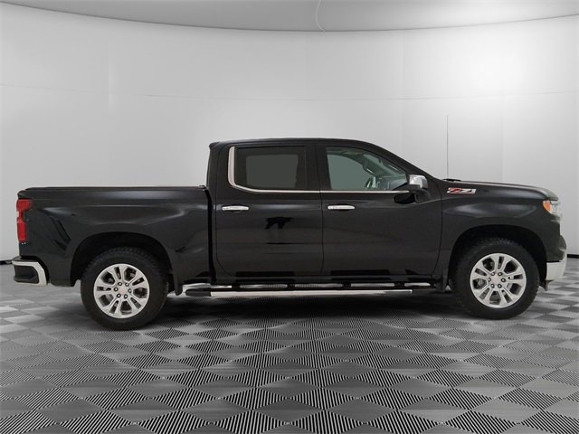 Used 2024 Chevrolet Silverado 1500 LTZ w/ LTZ Premium Package image 2
