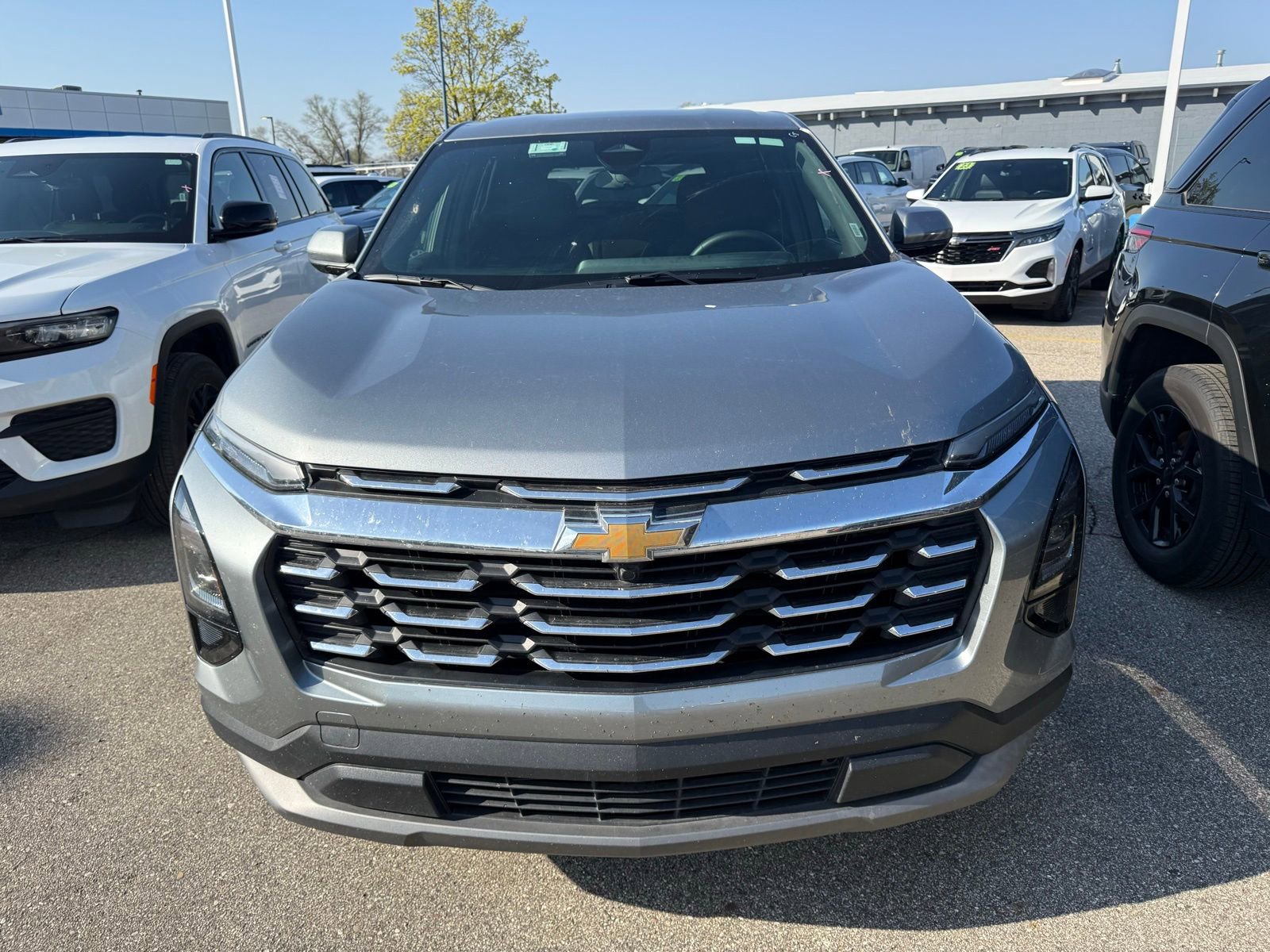 Used 2026 Chevrolet Equinox LT image 6