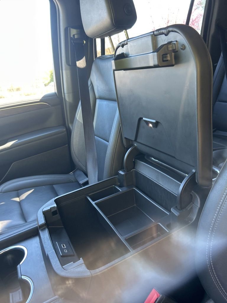 Certified 2024 Chevrolet Suburban LT AWD/4WD image 29